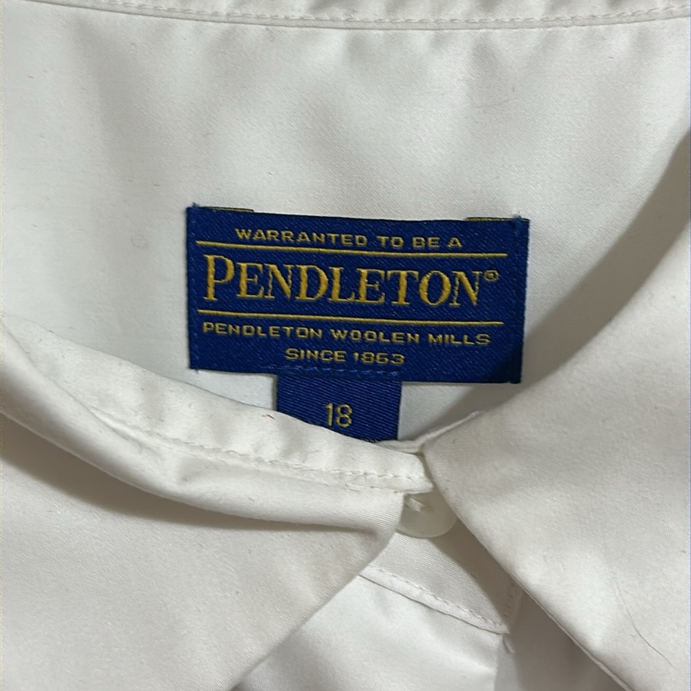 Pendleton White Button Down Shirt - Beautiful Sof… - image 4